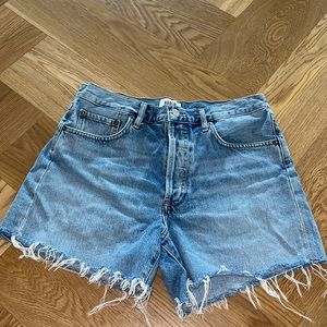 AGOLDE REESE JEAN SHORT SIZE 28